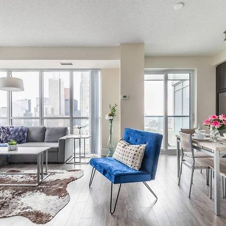 Stunning Views Of Downtown - Luxury High Rise With King Bed! Toronto Exterior photo