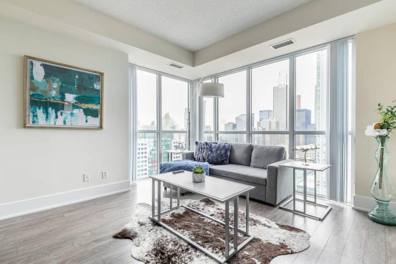 Stunning Views Of Downtown - Luxury High Rise With King Bed! Toronto Exterior photo