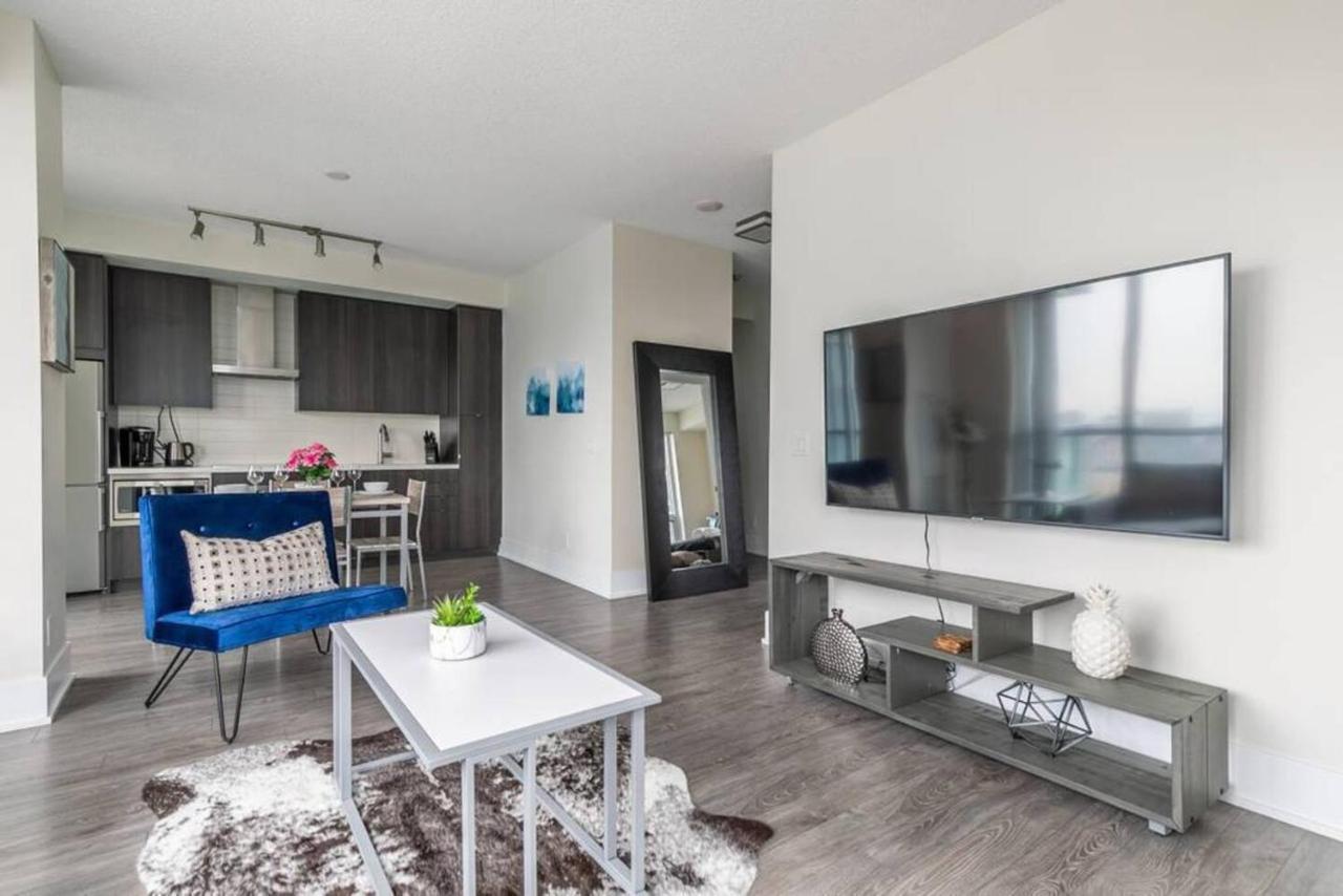 Stunning Views Of Downtown - Luxury High Rise With King Bed! Toronto Exterior photo