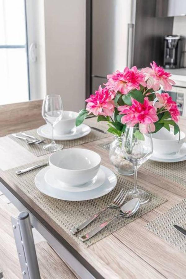 Stunning Views Of Downtown - Luxury High Rise With King Bed! Toronto Exterior photo