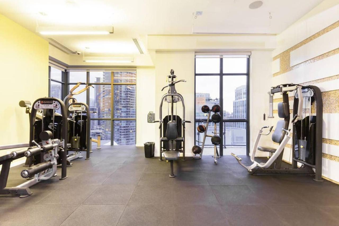 Stunning Views Of Downtown - Luxury High Rise With King Bed! Toronto Exterior photo